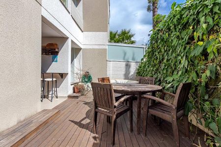 Apartamento à venda com 80m², 2 quartos e 2 vagasÁrea Externa
