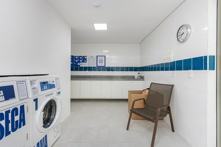 Apartamento à venda com 80m², 2 quartos e 2 vagasLavanderia