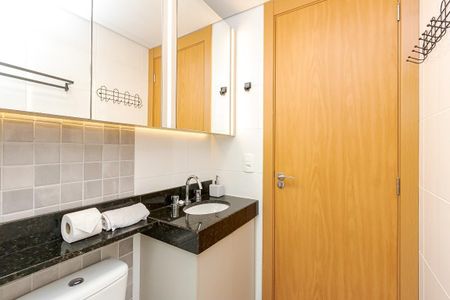 Apartamento à venda com 80m², 2 quartos e 2 vagasBanheiro
