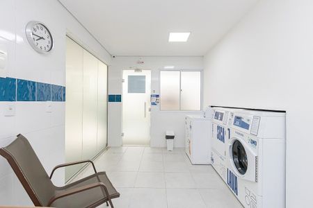 Apartamento à venda com 80m², 2 quartos e 2 vagasLavanderia