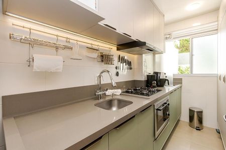 Apartamento à venda com 80m², 2 quartos e 2 vagasCozinha