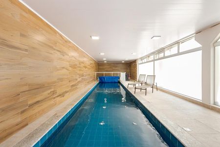 Apartamento à venda com 80m², 2 quartos e 2 vagasPiscina