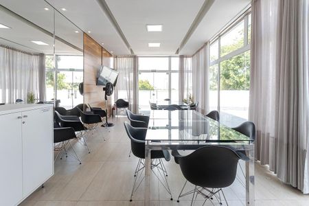 Apartamento à venda com 80m², 2 quartos e 2 vagasSalão de Festas