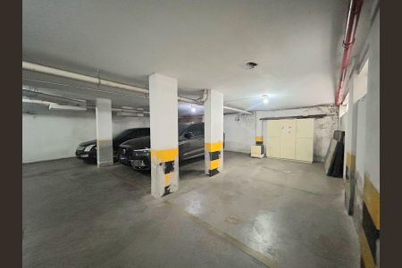 Apartamento para alugar com 230m², 3 quartos e 2 vagas Apartamento para alugar com 230m², 3 quartos e 2 vagasBox