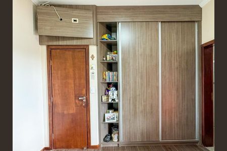 Casa de Condomínio para alugar com 4 quartos, 400m² em Condomínio Residencial Mirante do Vale, Jacareí