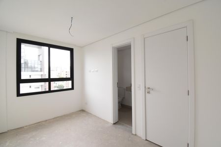 Apartamento à venda com 215m², 3 quartos e 2 vagasSuíte