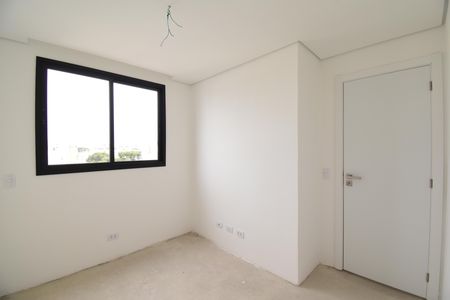 Apartamento à venda com 215m², 3 quartos e 2 vagasQuarto 2