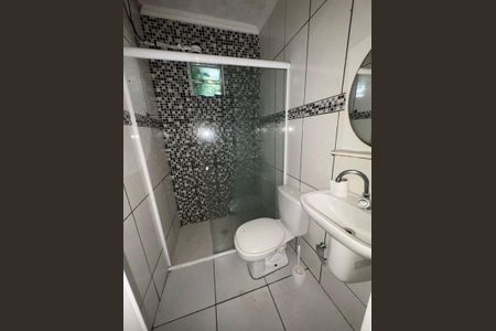 Banheiro de casa à venda com 1 quarto, 150m² em Parque Marajoara, Santo André