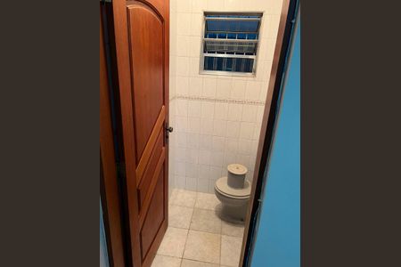 Casa para alugar com 120m², 3 quartos e 2 vagasBanheiro