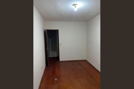 Casa para alugar com 120m², 3 quartos e 2 vagasQuarto