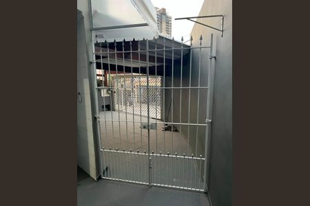 Casa para alugar com 120m², 3 quartos e 2 vagasÁrea externa