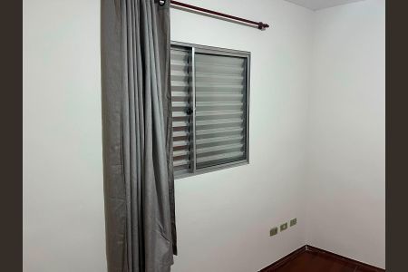 Casa para alugar com 120m², 3 quartos e 2 vagasQuarto