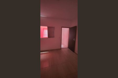 Casa à venda com 120m², 4 quartos e 2 vagas Casa à venda com 120m², 4 quartos e 2 vagasQuarto