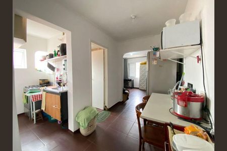Casa à venda com 8 quartos, 252m² em Vila Mariana, São Paulo