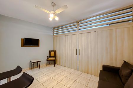Apartamento para alugar com 68m², 1 quarto e sem vaga Apartamento para alugar com 68m², 1 quarto e sem vagaSala