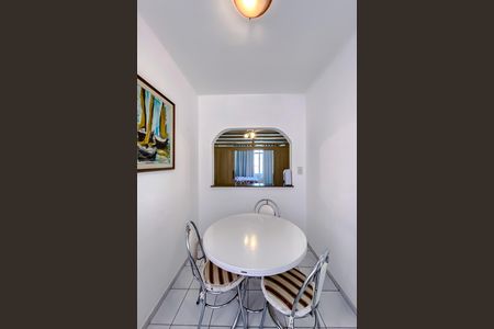Apartamento para alugar com 68m², 1 quarto e sem vaga Apartamento para alugar com 68m², 1 quarto e sem vagaCozinha