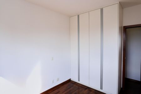 Apartamento à venda com 79m², 2 quartos e 1 vaga Apartamento à venda com 79m², 2 quartos e 1 vagaSuíte