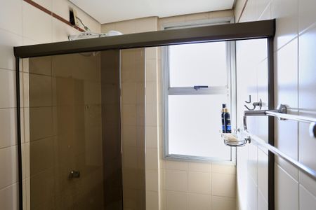 Apartamento à venda com 79m², 2 quartos e 1 vaga Apartamento à venda com 79m², 2 quartos e 1 vagaBanheiro da Suíte