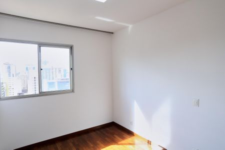 Apartamento à venda com 79m², 2 quartos e 1 vaga Apartamento à venda com 79m², 2 quartos e 1 vagaSuíte