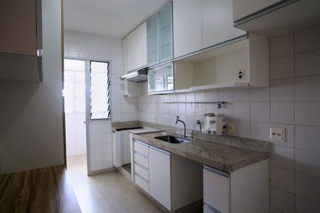 Apartamento à venda com 79m², 2 quartos e 1 vaga Apartamento à venda com 79m², 2 quartos e 1 vagaCozinha