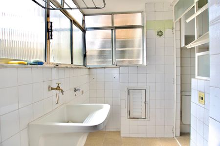 Apartamento para alugar com 67m², 3 quartos e 2 vagasÁrea de Serviço