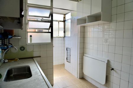 Cozinha de apartamento para alugar com 3 quartos, 67m² em Alto Barroca, Belo Horizonte