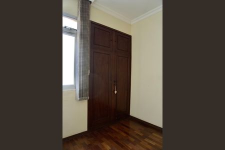 Apartamento para alugar com 67m², 3 quartos e 2 vagasQuarto 2