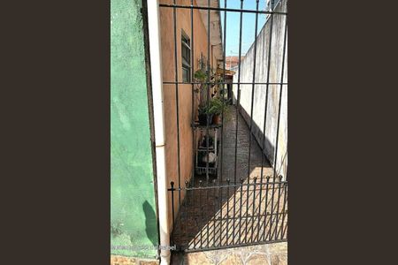 Casa à venda com 430m², 3 quartos e 2 vagas Casa à venda com 430m², 3 quartos e 2 vagasFoto 01