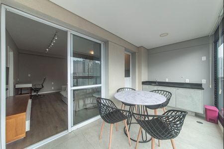 Varanda de apartamento para alugar com 1 quarto, 51m² em Chácara Santo Antônio (zona Sul), São Paulo