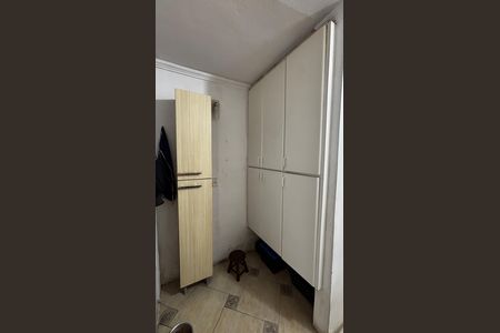 Casa à venda com 233m², 4 quartos e 2 vagas Casa à venda com 233m², 4 quartos e 2 vagasCozinha