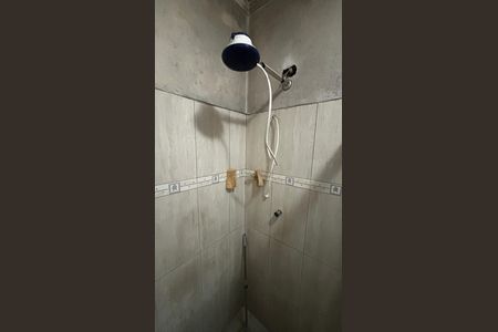 Casa à venda com 233m², 4 quartos e 2 vagas Casa à venda com 233m², 4 quartos e 2 vagasBanheiro