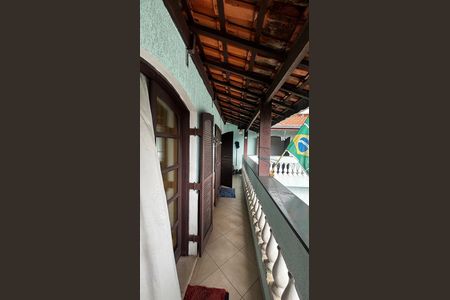 Casa à venda com 233m², 4 quartos e 2 vagas Casa à venda com 233m², 4 quartos e 2 vagasSuite Varanda