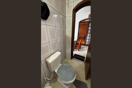 Lavabo de casa à venda com 4 quartos, 233m² em Utinga, Santo André