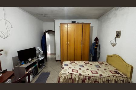 Casa à venda com 233m², 4 quartos e 2 vagas Casa à venda com 233m², 4 quartos e 2 vagasQuarto 2