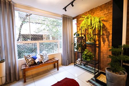 Apartamento à venda com 133m², 4 quartos e 2 vagasSala