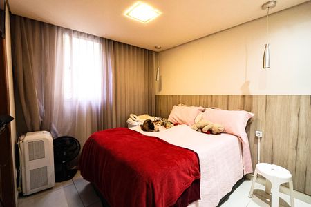 Apartamento à venda com 133m², 4 quartos e 2 vagasQuarto Suíte
