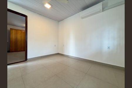 Quarto de casa para alugar com 1 quarto, 36m² em Marajó, Belo Horizonte
