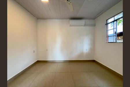 Quarto de casa para alugar com 1 quarto, 36m² em Marajó, Belo Horizonte