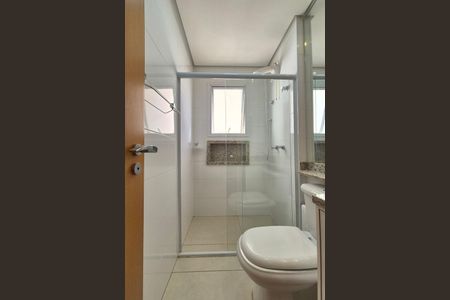Apartamento para alugar com 90m², 3 quartos e 2 vagas Apartamento para alugar com 90m², 3 quartos e 2 vagasBanheiro