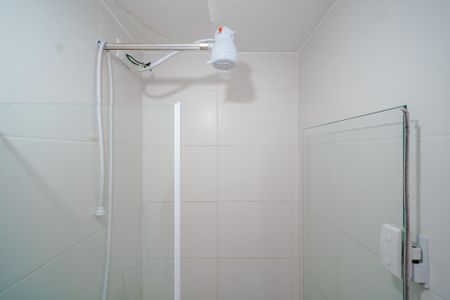 Apartamento para alugar com 33m², 2 quartos e sem vaga Apartamento para alugar com 33m², 2 quartos e sem vagaBanheiro