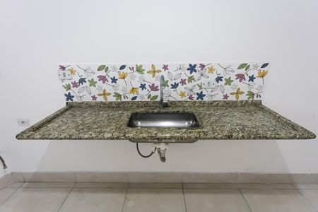 cozinha de apartamento para alugar com 2 quartos, 59m² em Vila Maracana, São Paulo