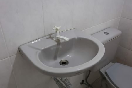 Apartamento para alugar com 59m², 2 quartos e 1 vaga Apartamento para alugar com 59m², 2 quartos e 1 vagaBanheiro