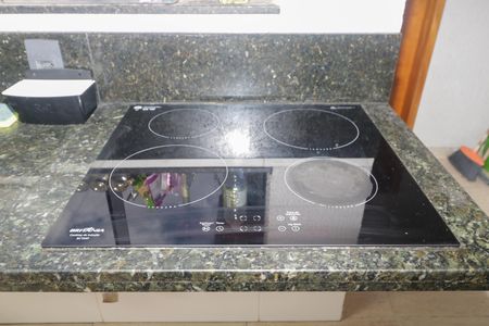 Apartamento à venda com 102m², 2 quartos e 1 vaga Apartamento à venda com 102m², 2 quartos e 1 vagaCozinha