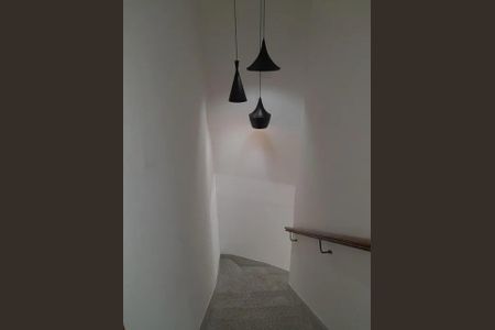 Foto 05 de casa para alugar com 2 quartos, 120m² em Vila Romana, São Paulo