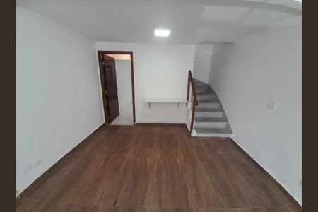 Casa para alugar com 2 quartos, 120m² em Vila Romana, São Paulo