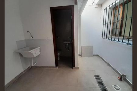 Foto 12 de casa para alugar com 2 quartos, 120m² em Vila Romana, São Paulo