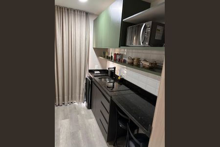 Cozinha de kitnet/studio à venda com 1 quarto, 33m² em Bela Vista, São Paulo