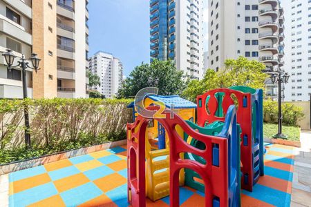 Apartamento à venda com 125m², 4 quartos e 3 vagas