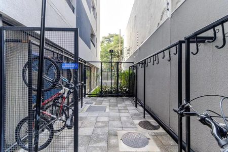 Studio para alugar com 24m², 1 quarto e sem vaga Studio para alugar com 24m², 1 quarto e sem vagaBicicletário