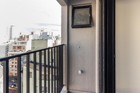 Studio para alugar com 24m², 1 quarto e sem vaga Studio para alugar com 24m², 1 quarto e sem vagaVaranda do Studio